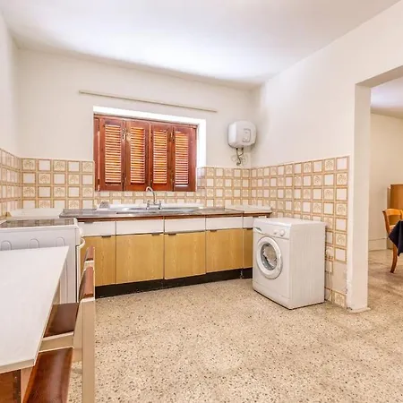 Spacious & Comfy 4br Maisonette In St Julians, Pv By 360 Estates St. Julian's